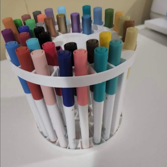 Makeup Brushes Organizer, Beauty Tools Organizer - Picture 10 of 12